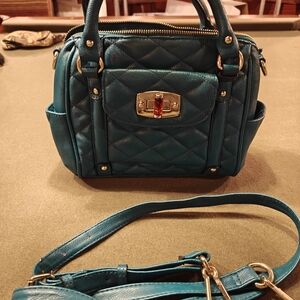 Elegant Teal Quilted Handbag